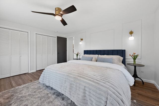 52 Stagecoach Rd, Amherst, MA 01002