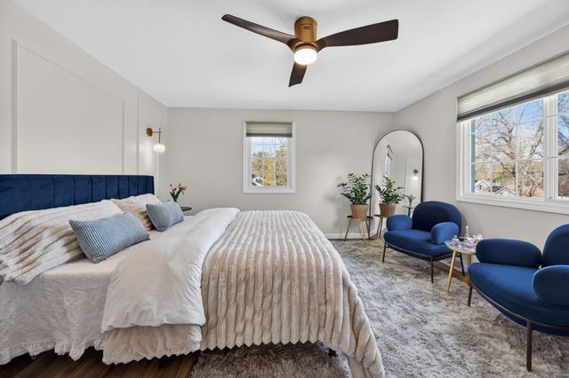 52 Stagecoach Rd, Amherst, MA 01002