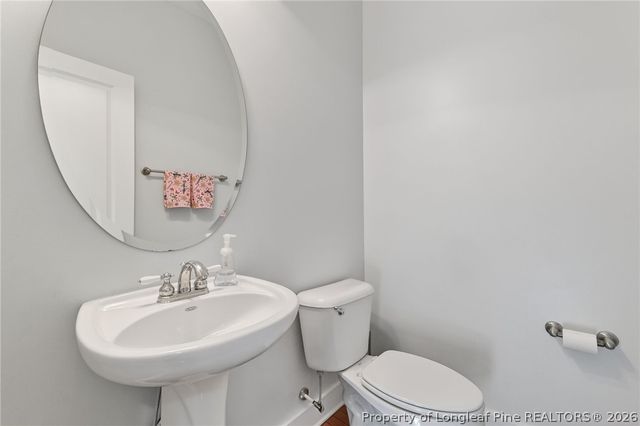 124 Riviera Lane, Sanford, NC 27332