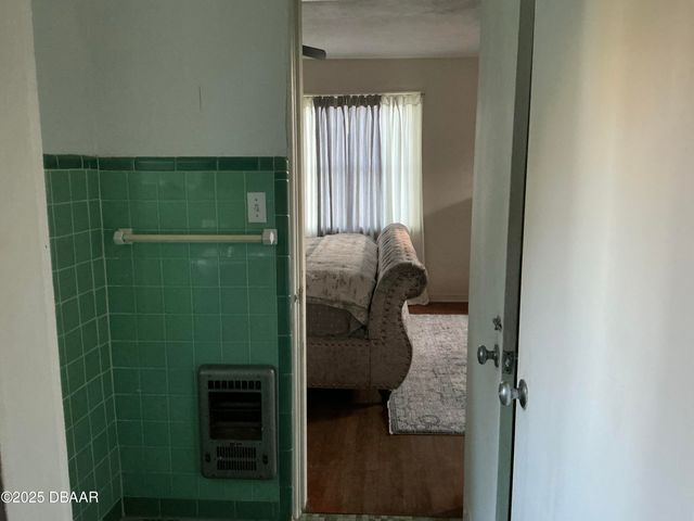 711 S Palmetto Avenue, Daytona Beach, FL 32114