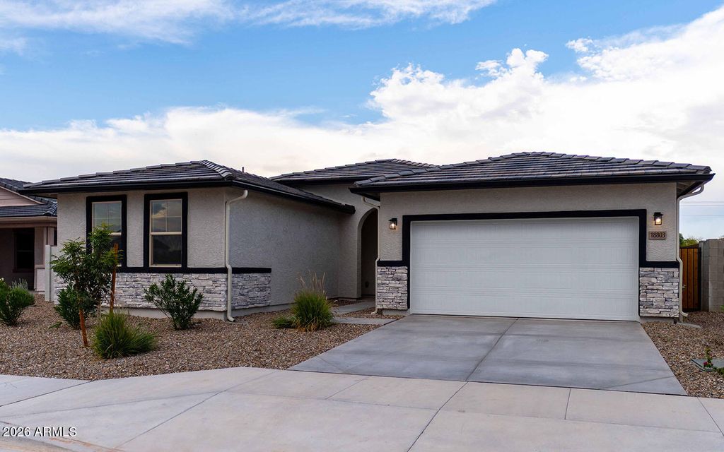 18803 N AVELINO Drive, Maricopa, AZ 85138 — photo 3