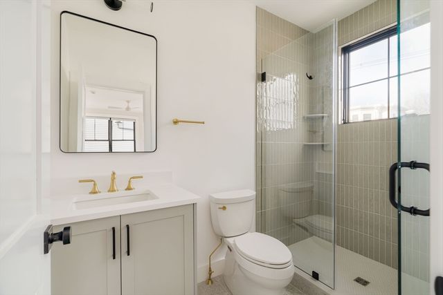 15 South Waverly 15, Boston, MA 02135