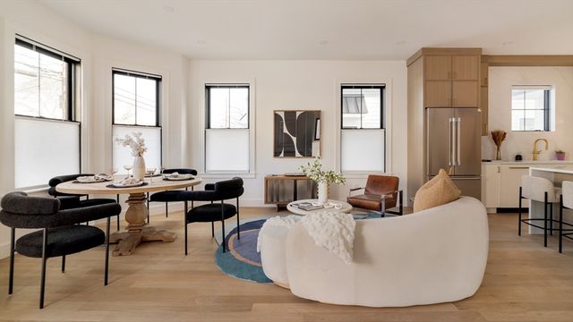 15 South Waverly 15, Boston, MA 02135