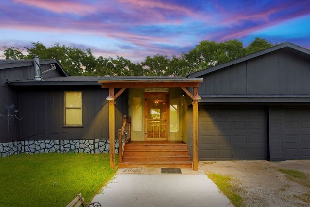621 VZCR 2430, Mabank, TX 75147