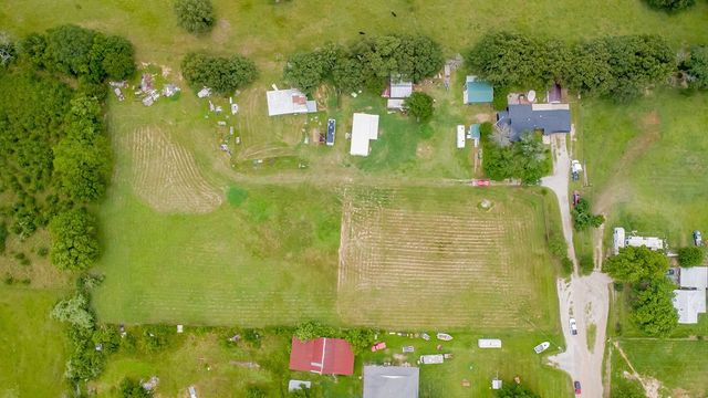 621 VZCR 2430, Mabank, TX 75147