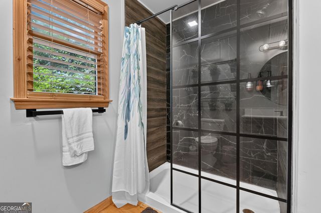 279 S Riverview Lane, Ellijay, GA 30536