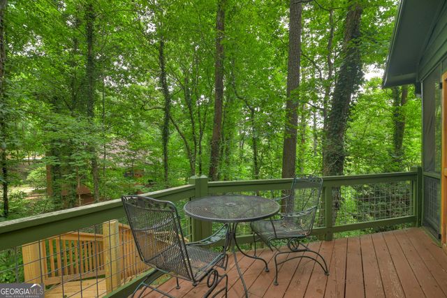 279 S Riverview Lane, Ellijay, GA 30536