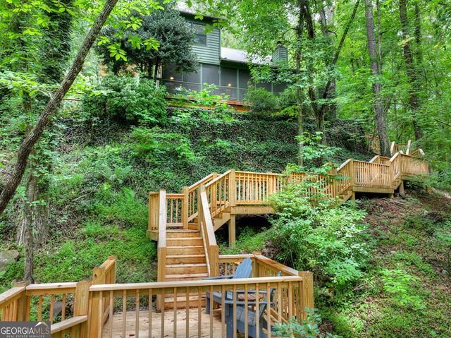 279 S Riverview Lane, Ellijay, GA 30536