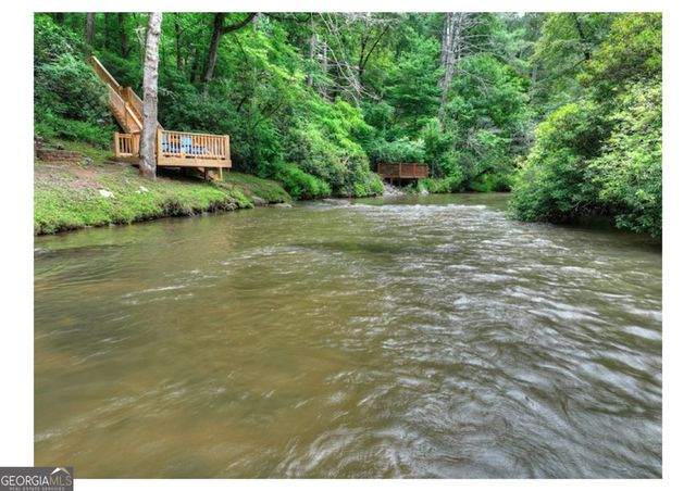 279 S Riverview Lane, Ellijay, GA 30536