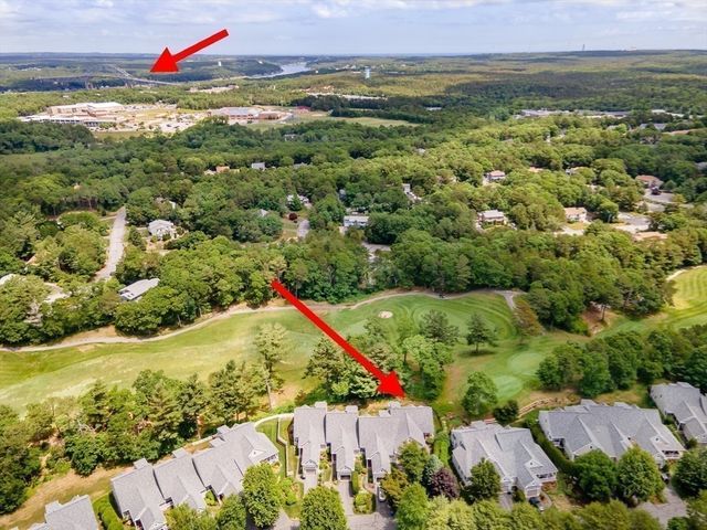 12 Sea Knoll Ct 12, Bourne, MA 02532