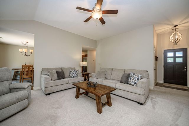 4504 ORRINE ST, Columbia, MO 65201