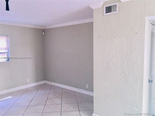 2750 Pierce St 3, Hollywood, FL 33020