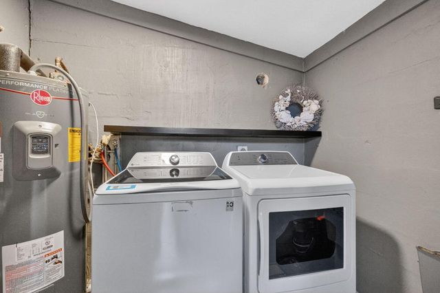 698 NE 36th Street, Oakland Park, FL 33334