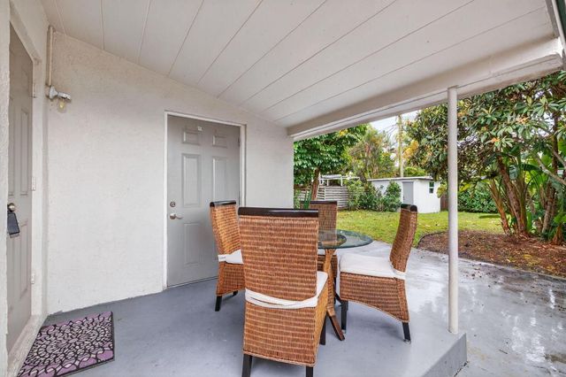 698 NE 36th Street, Oakland Park, FL 33334