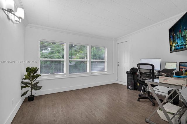 4431 NW 36th Ct, Lauderdale Lakes, FL 33319