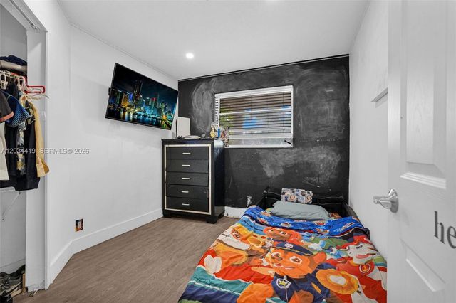 4431 NW 36th Ct, Lauderdale Lakes, FL 33319
