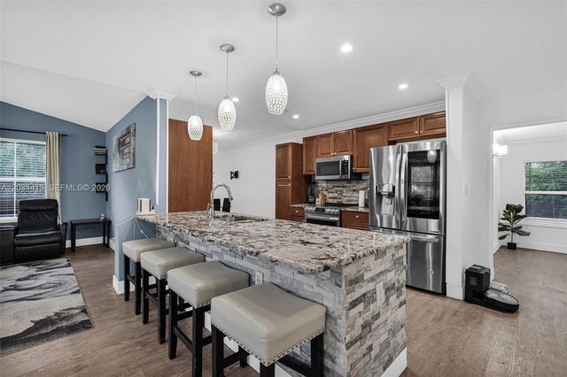 4431 NW 36th Ct, Lauderdale Lakes, FL 33319
