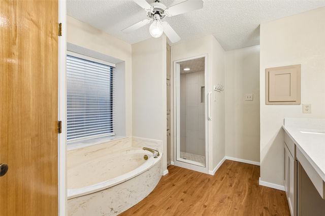 6640 Pleasant Ridge Drive, North Richland Hills, TX 76180