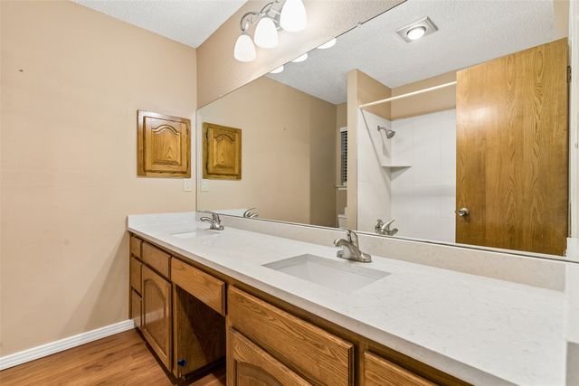 6640 Pleasant Ridge Drive, North Richland Hills, TX 76180