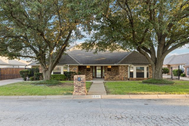 6640 Pleasant Ridge Drive, North Richland Hills, TX 76180
