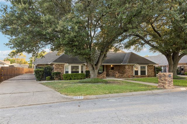 6640 Pleasant Ridge Drive, North Richland Hills, TX 76180