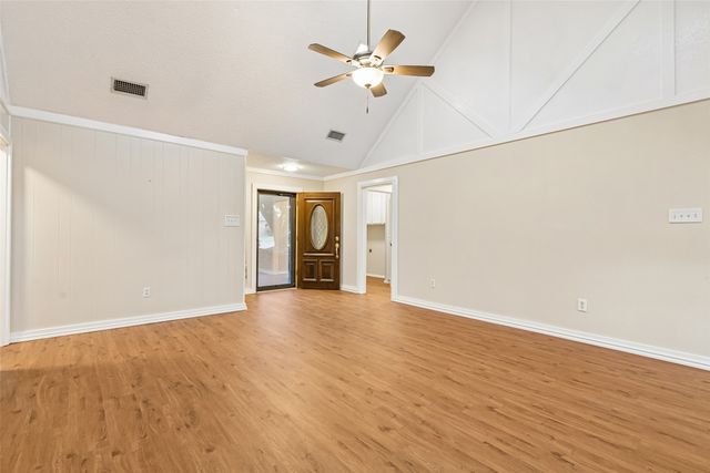 6640 Pleasant Ridge Drive, North Richland Hills, TX 76180