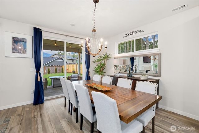 13317 Pines Lane E, Puyallup, WA 98374