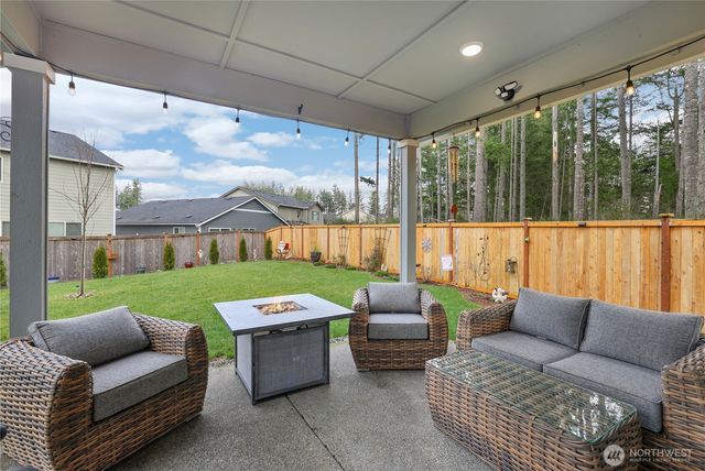 13317 Pines Lane E, Puyallup, WA 98374