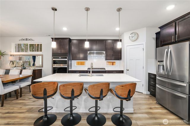 13317 Pines Lane E, Puyallup, WA 98374