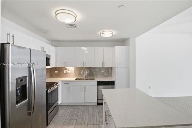 1776 Polk Street 703, Hollywood, FL 33020