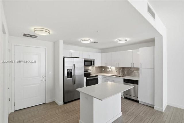 1776 Polk Street 703, Hollywood, FL 33020