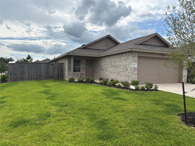 1520 Las Cuevas Drive, Conroe, TX 77301