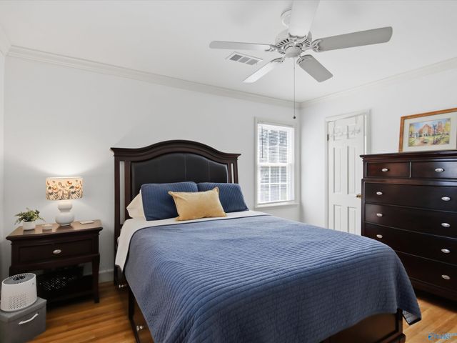 8907 Willow Hills Drive, Huntsville, AL 35802