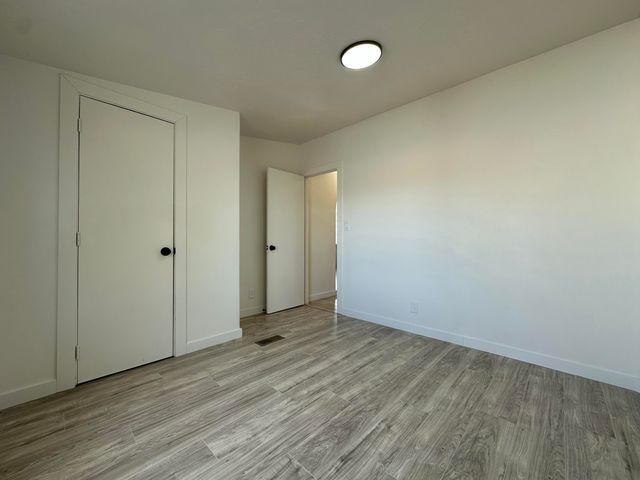 908 10th Avenue NE, Rio Rancho, NM 87144