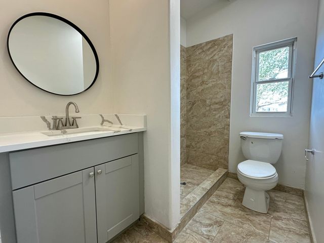 908 10th Avenue NE, Rio Rancho, NM 87144