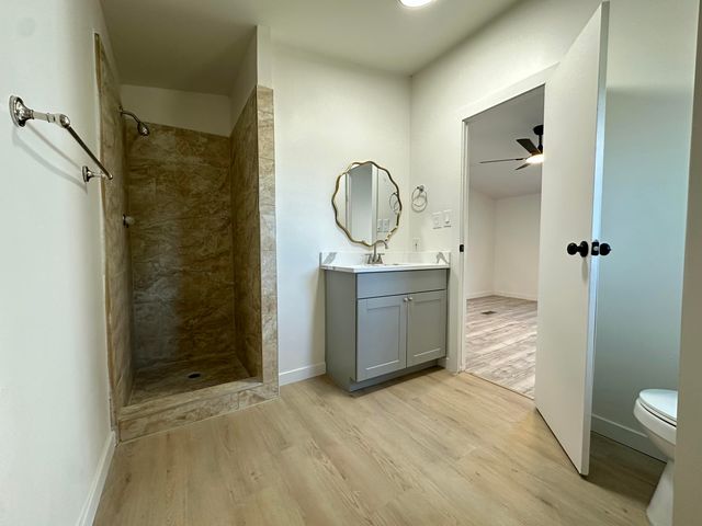 908 10th Avenue NE, Rio Rancho, NM 87144