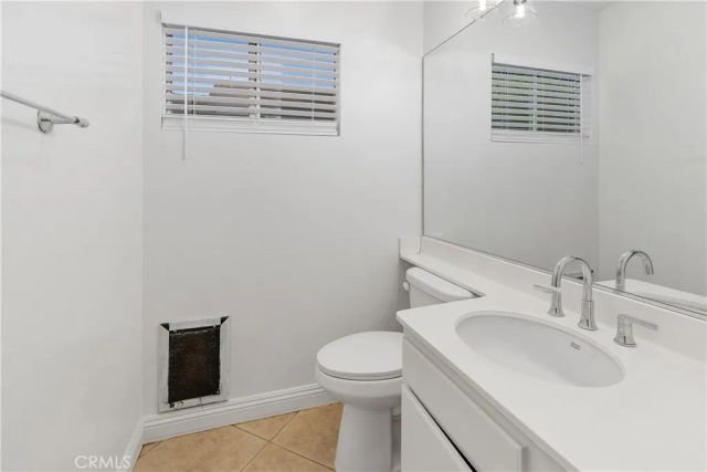 809 Rock Ridge Court, Corona, CA 92878