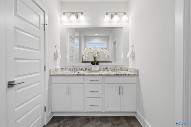 1526 NE Hammock Street NE, Huntsville, AL 35811