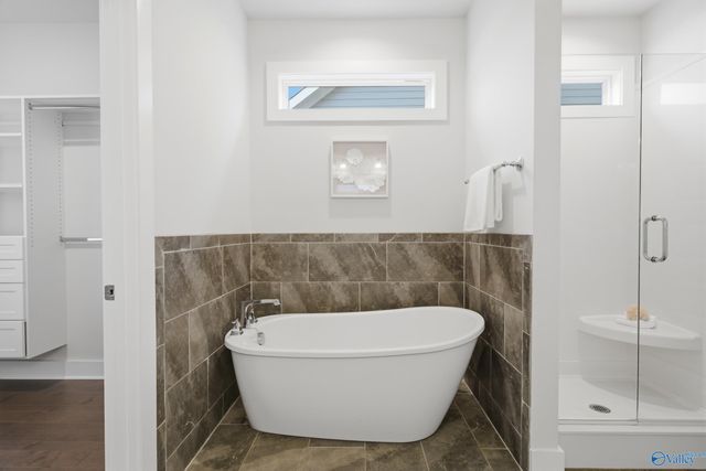 1526 NE Hammock Street NE, Huntsville, AL 35811