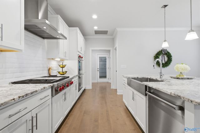 1526 NE Hammock Street NE, Huntsville, AL 35811