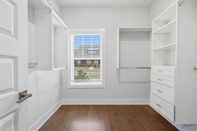 1526 NE Hammock Street NE, Huntsville, AL 35811