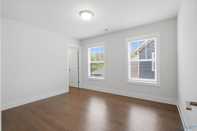 1526 NE Hammock Street NE, Huntsville, AL 35811