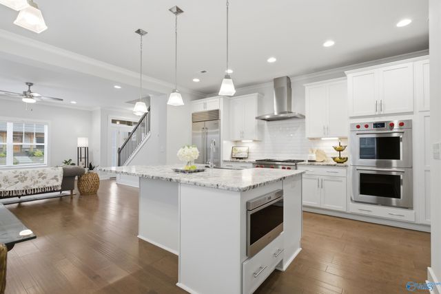 1526 NE Hammock Street NE, Huntsville, AL 35811