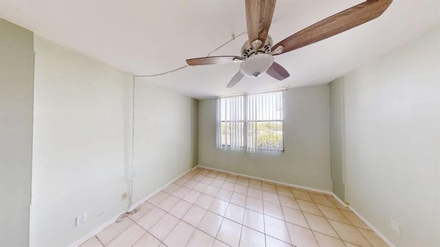 108 Royal Pk Drive, Oakland Park, FL 33309
