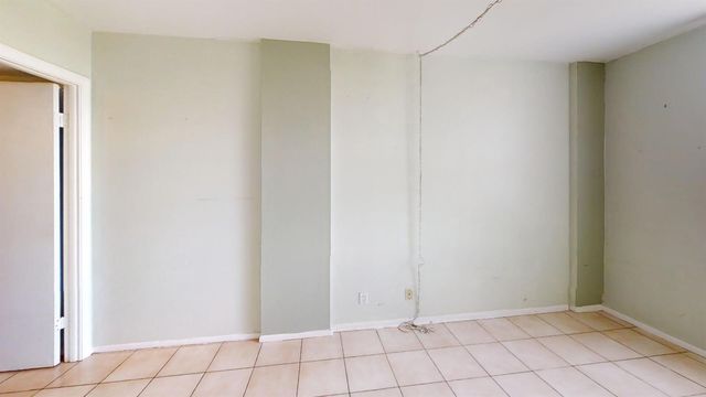 108 Royal Pk Drive, Oakland Park, FL 33309