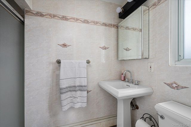 29 Fox Court, Hicksville, NY 11801