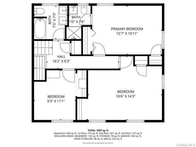 29 Fox Court, Hicksville, NY 11801