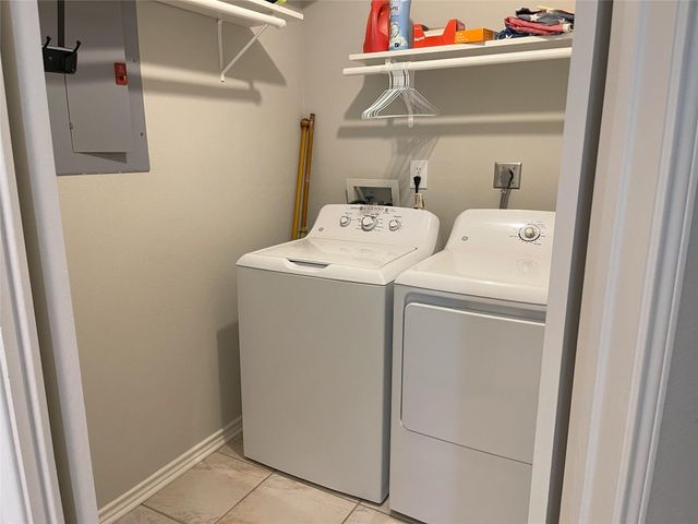 16647 John Silver Road, Jamaica Beach, TX 77554