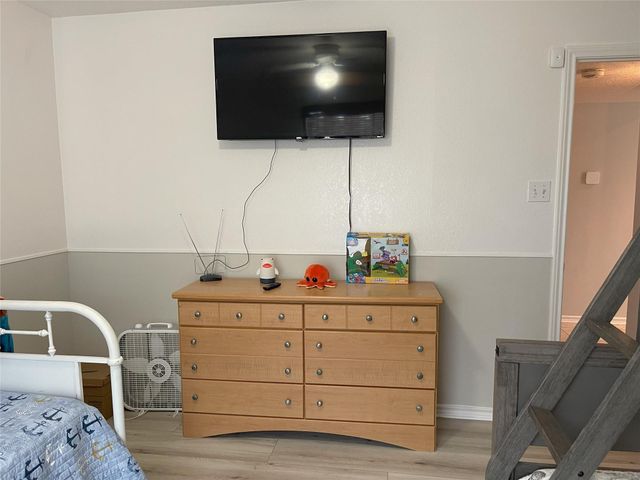 16647 John Silver Road, Jamaica Beach, TX 77554