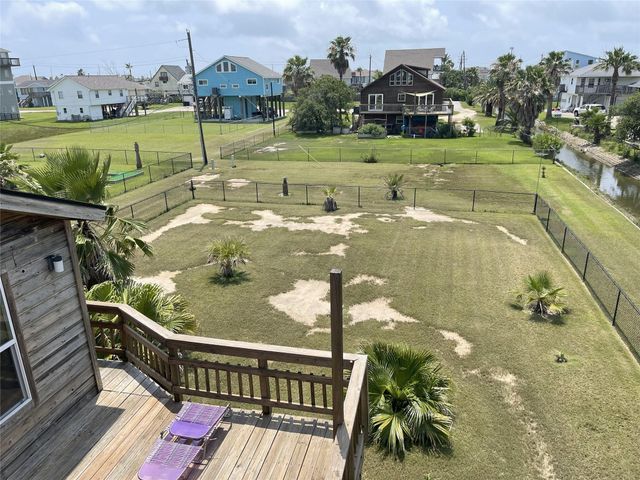 16647 John Silver Road, Jamaica Beach, TX 77554